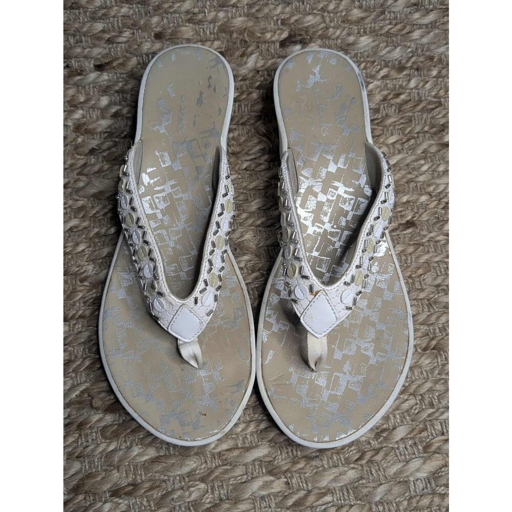Clarks Womens 11M Light Tan/White Silver Slip On 3" Wedge Heel Thong Sandals - Picture 3 of 10